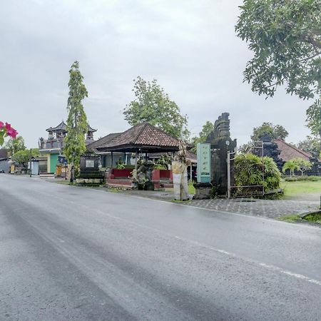 Oyo 1762 Hotel Astiti Graha Tanah Lot Dış mekan fotoğraf