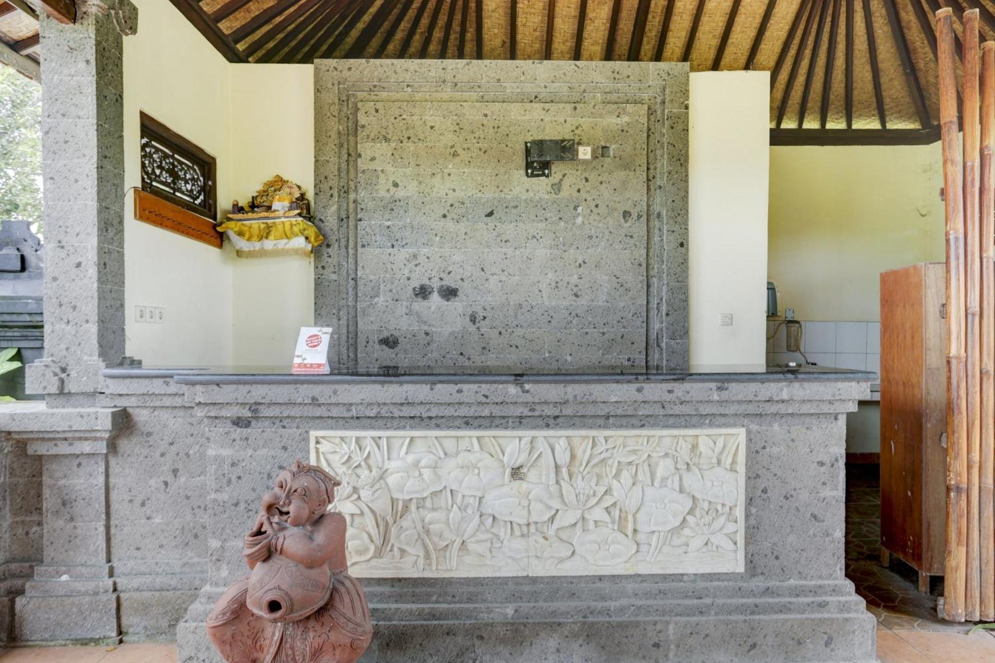 Oyo 1762 Hotel Astiti Graha Tanah Lot Dış mekan fotoğraf