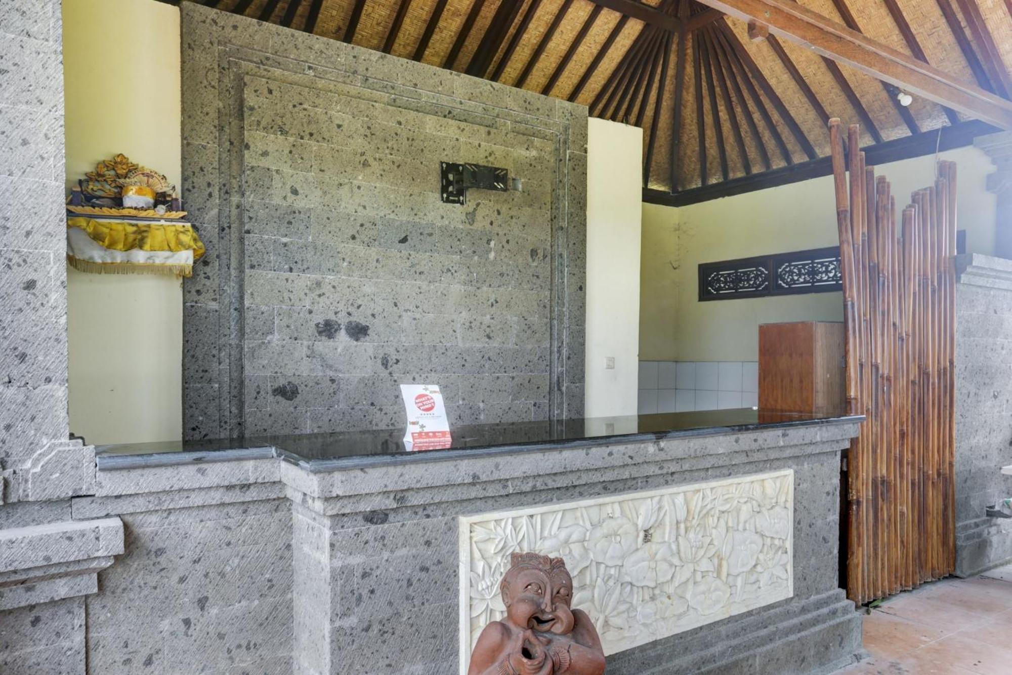 Oyo 1762 Hotel Astiti Graha Tanah Lot Dış mekan fotoğraf